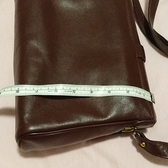 Etienne Aigner leather bag - Picture 5 of 9